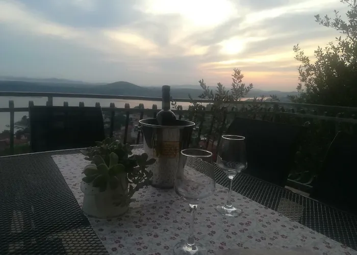 Betty Apartament Szybenik